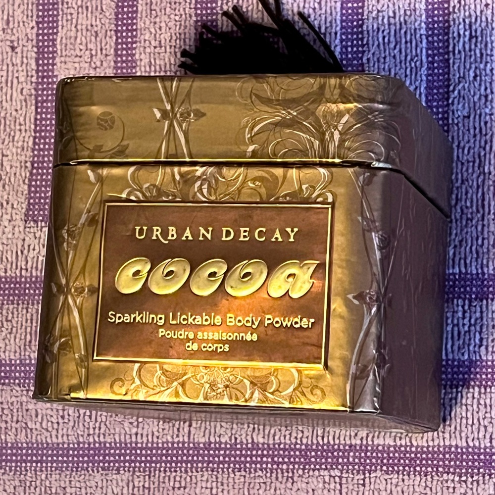 Urban Decay RARE DISCONTINUED Cocoa Shimmer Body Powder